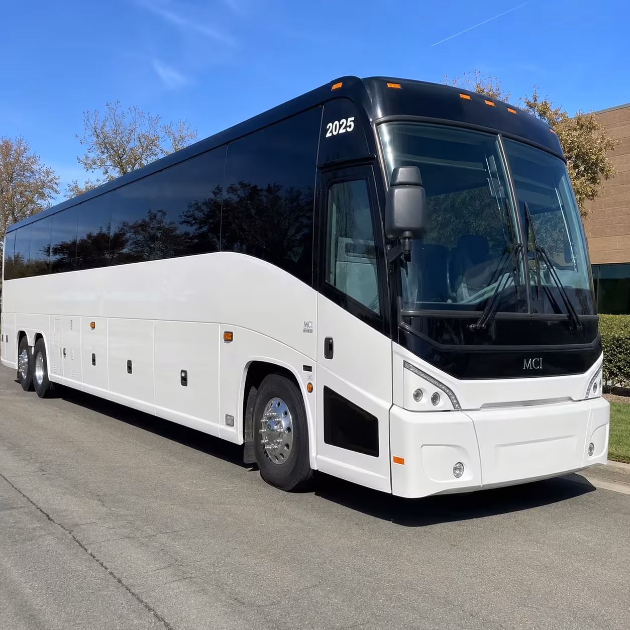 cambridge minibus rentals to the sinclair in harvard square